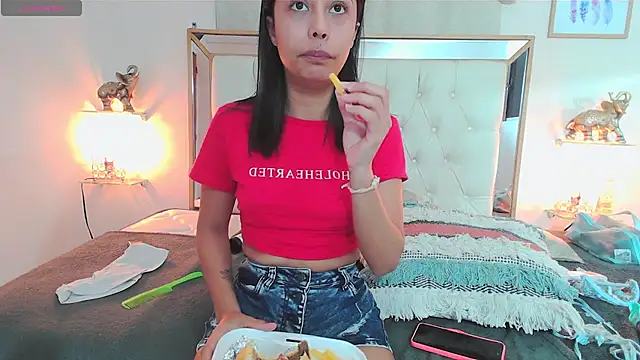 bratz_glloen Live XXX chat