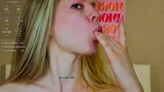 TiffinyMergist Chat XXX live