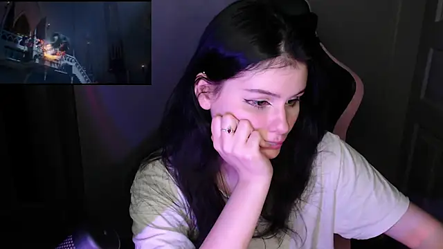 Chatroom XXX en direct de Moon_raven