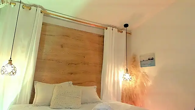 halaaa_1n Live XXX chat