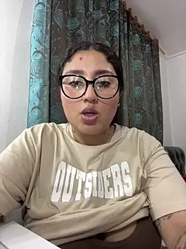 عرض كام croftsmila