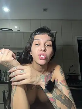 Show de Nikatsu na webcam