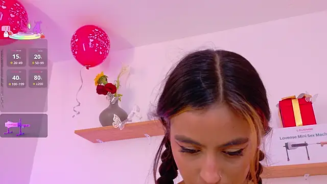 Chatroom XXX en direct de emily_bank