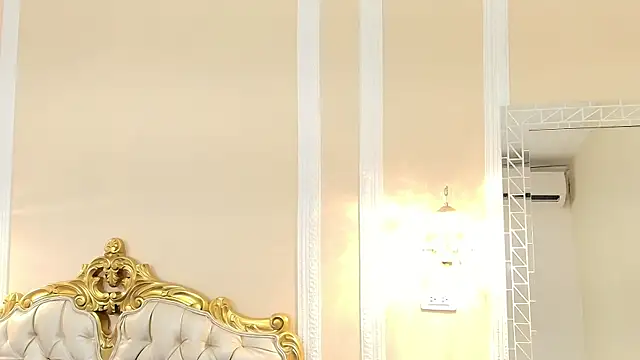 Živý XXX chat MayaBaker