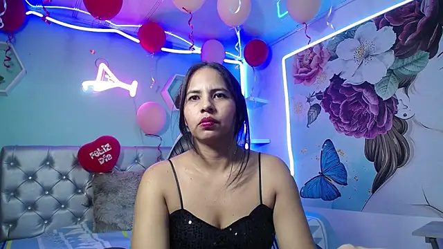 nicol_ross19: онлайн-секс-чат