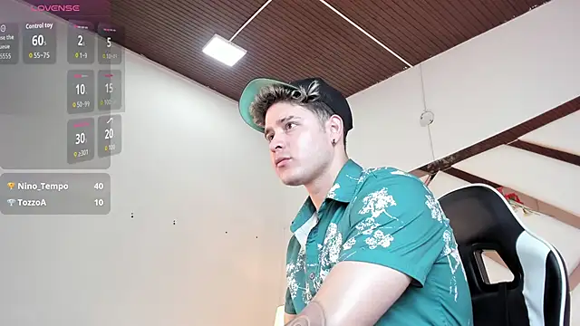 rayan_linxx 现场XXX聊天