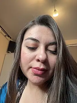 Lovynna live XXX chat