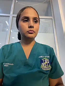 Pokazy przed kamerką – Noa_Harper-