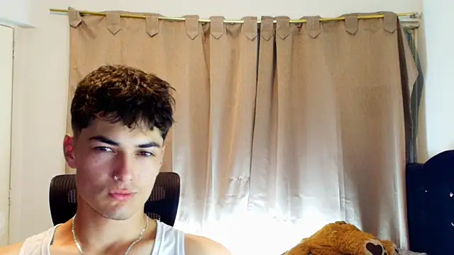 Show modela jimmy_class na web-kameri