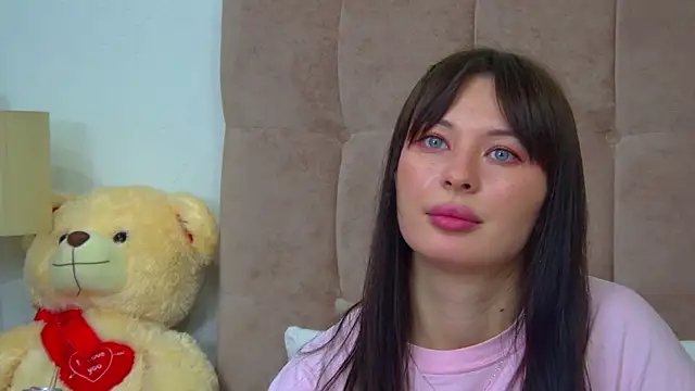 دردشة AlexandraBloom الجنسية المباشرة