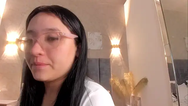 دردشة Lunaa_bellaa الجنسية المباشرة