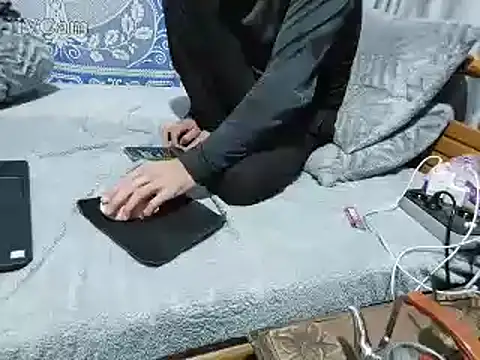 yazin19 Live XXX-Chat