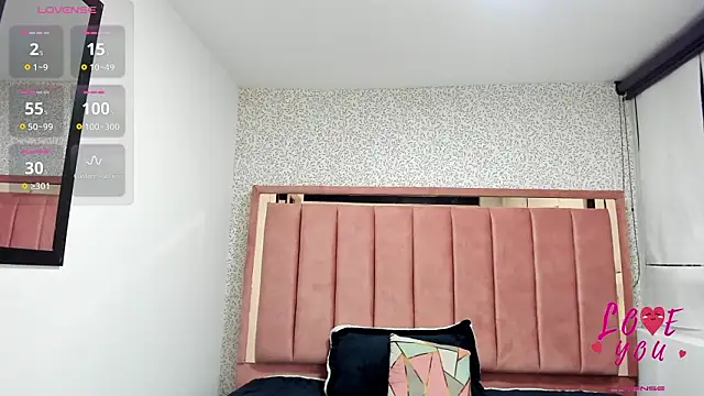 Kelly__Hot_ Live XXX Chat