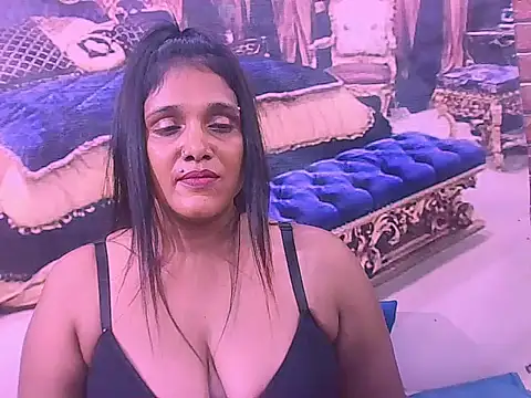 IndianSexyLady20's Live XXX Chat