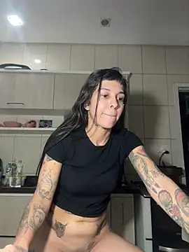 Nikatsu élő XXX-chatje