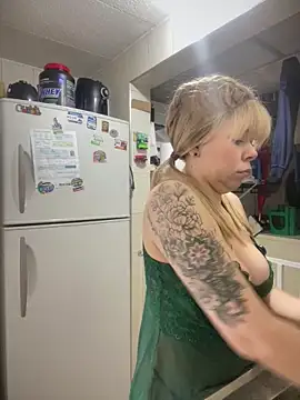 carolina16love Adlı Modelin Canlı XXX Sohbeti