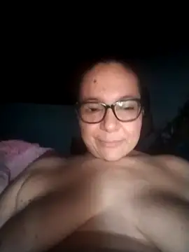 isabella_goddess2023: απευθείας συνομιλία ΧΧΧ