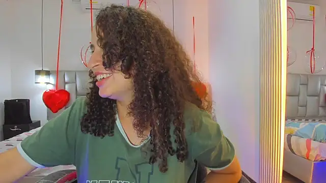 Chat XXX ao vivo de NoaMalak7