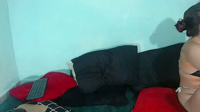 Ariatnaanddilan Obrolan Langsung XXX