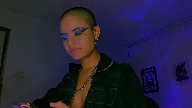 alex_one888 Live XXX-Chat