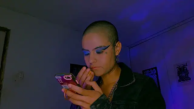 alex_one888 Live XXX-Chat