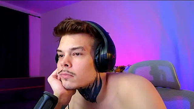 DENIS_HERE: вебкам-шоу