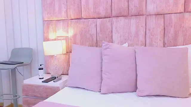 Chat XXX ao vivo de ScarlettFoox