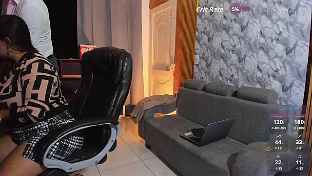 IreneAndGeorge: απευθείας συνομιλία ΧΧΧ