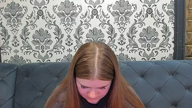 LissaBigTitts élő XXX-chatje