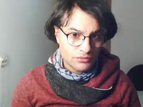 wildpussycat23 Adlı Modelin Canlı XXX Sohbeti