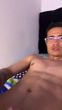 Latin_Paisa_Boy Live XXX-Chat