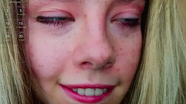 TiffinyMergist 现场XXX聊天