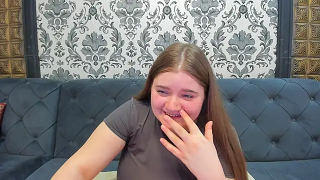 LissaBigTitts élő XXX-chatje