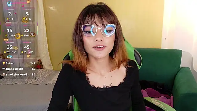 kittyzenn: онлайн-секс-чат