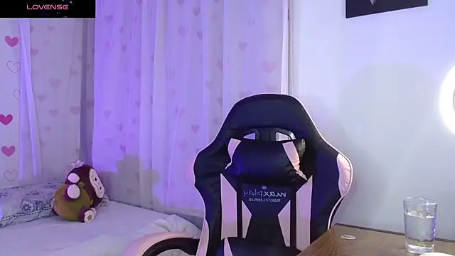 antonella_ed: онлайн-секс-чат