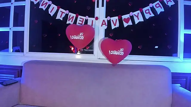 Chat XXX en directo de ReiAyanamy