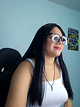 mirandacaradonna Chat XXX live