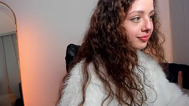 Cassandra_Caiin's Live XXX Chat