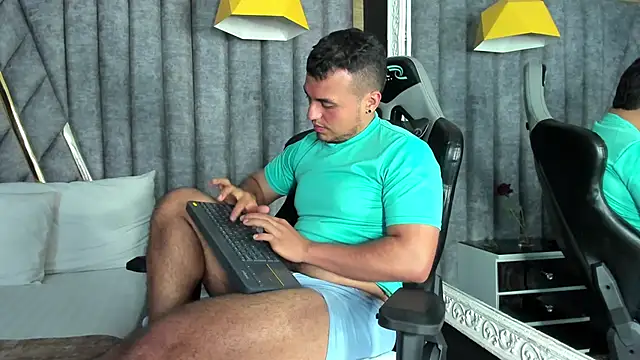 AronGarcia: вебкам-шоу