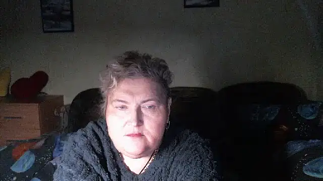 Lana555 লাইভ XXX চ্যাট