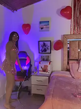 CristalFun Chat XXX live