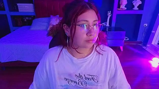 Czat XXX na żywo – littlee_red