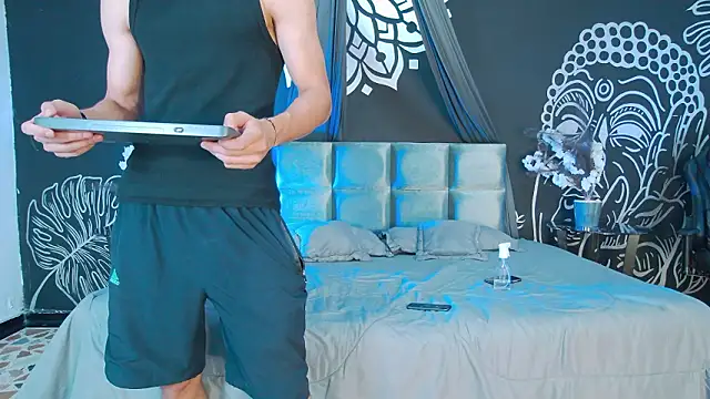 AlessioVitale Obrolan Langsung XXX