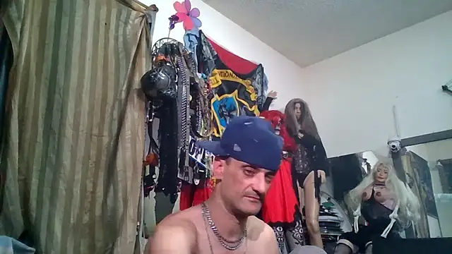 slinginbigD's Live XXX Chat