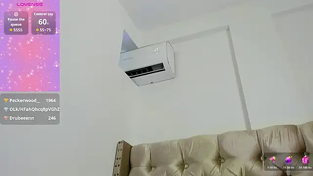 ArianaaGrace's Live XXX Chat