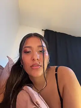 Chat +18 de IsabellaJoness_ ao vivo