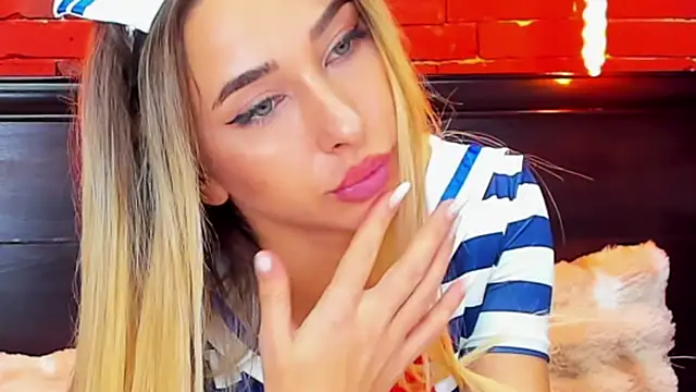 ChristynaRoss – Live XXX-chat