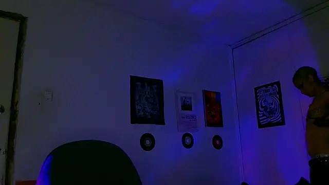 Chat XXX Live alex_one888