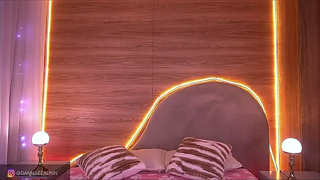 Sembang XXX Secara Langsung danna_berlin_