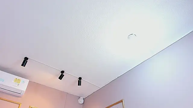 NahimiThompson 现场XXX聊天